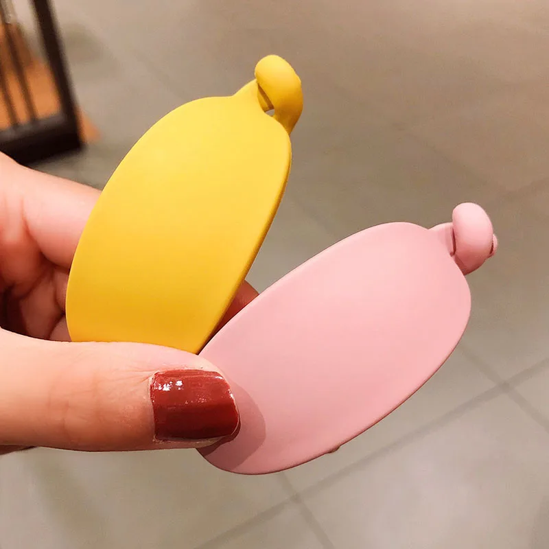 New Cute Candy Colors Banana Shape Hair Claws Women Girls Sweet Hair Clips Ponytail Holder Hairpins Fashion Hair Accessories