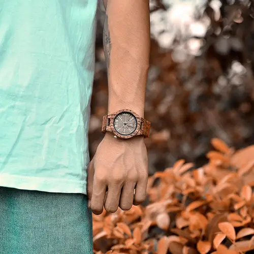 Imagen 2 del producto BOBO BIRD-reloj de madera de ébano para hombre, nuevo diseño, luminoso, Retro, cebra, personalizado, envío directo