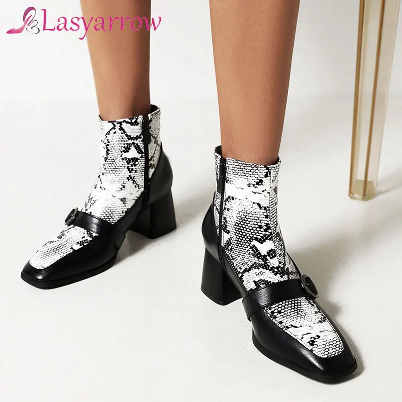 

Lasyarrow 2021 New Arrivals Snake Printed Female Boots Animal Zip High Heel Party Dress Fashion Brand Luxury Designer Shoes