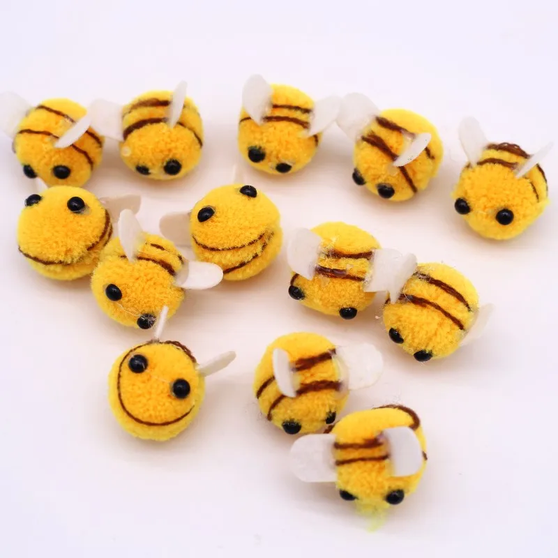 25*30mm Yellow Bee Pompom Hair Ball Polyester Child Headdress Wedding Party Supplies DIY Handmade Material Hat Clothing Decor