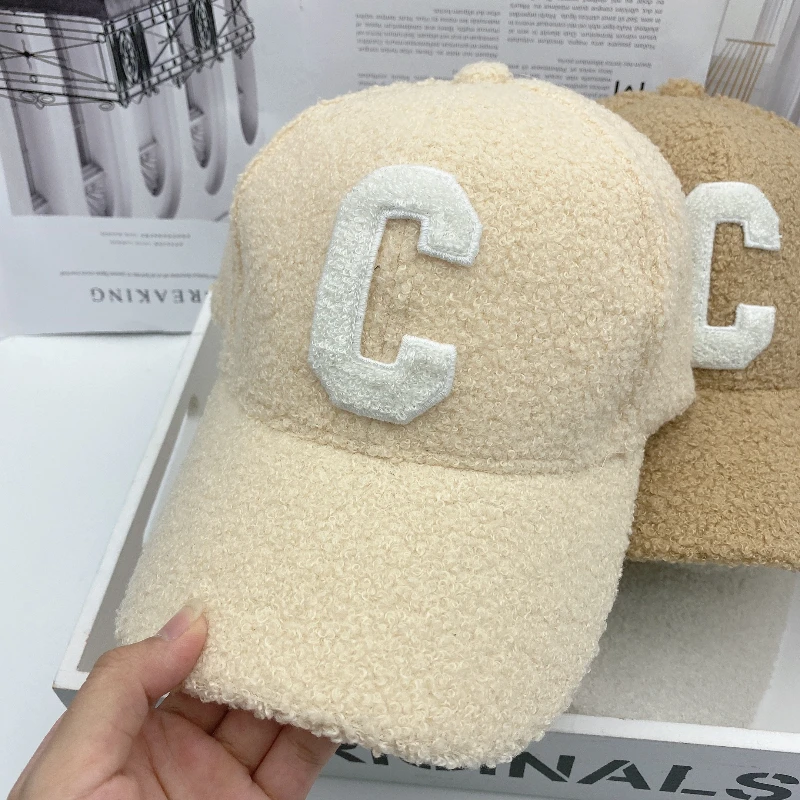 Ladies Autumn and Winter New Lamb Fur Caps Tide Brand C Letter Embroidery Warm Baseball Cap Outdoor Street Fashion Wild Hat