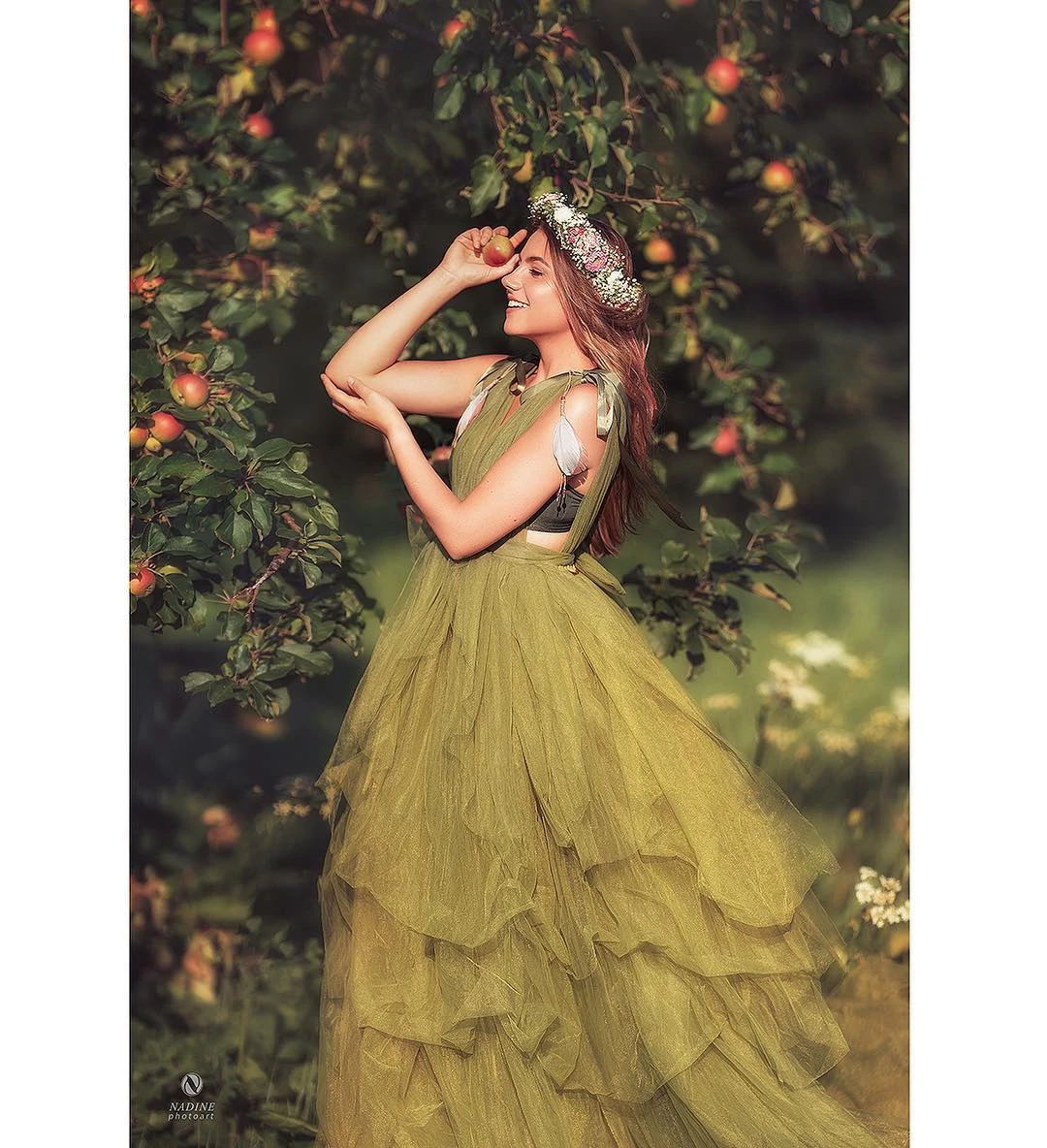 Eyecatcher Woman Dresses for Photoshoots Green V-Neck Soft Tulle Dresses 2021 Summer Party Dresses Ruffles Vintage Evening Dress