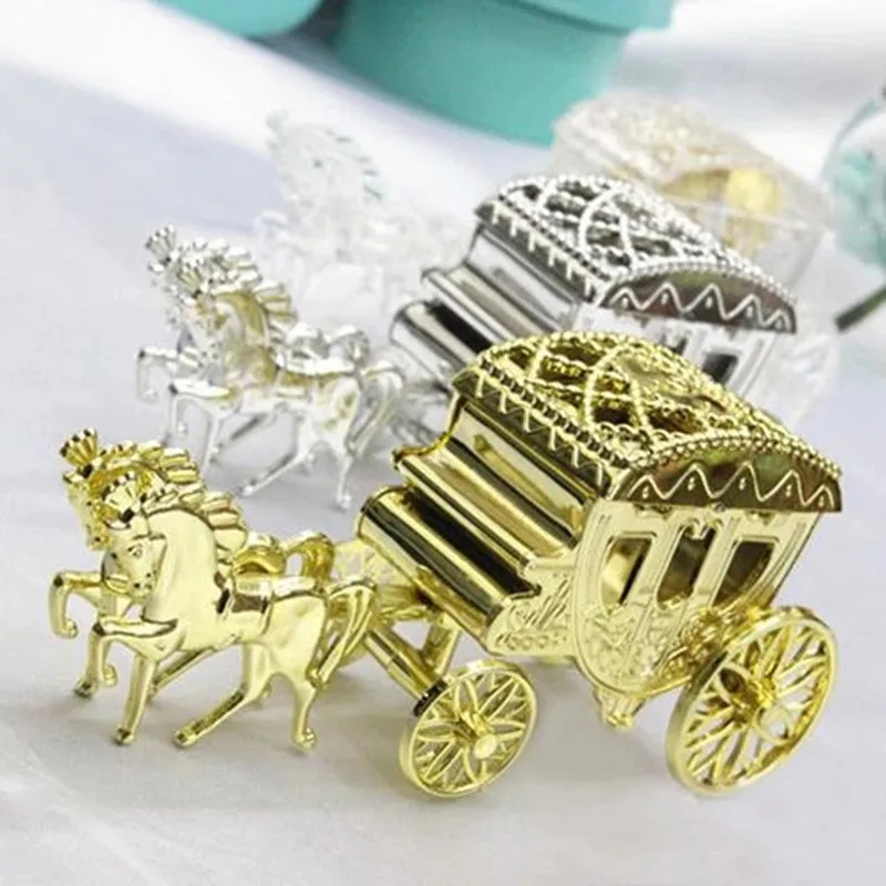 2PCS Birthday Party Wedding Favors And Gifts Package Cinderella Carriage Royal Plastic Candy Box Activity Decoration