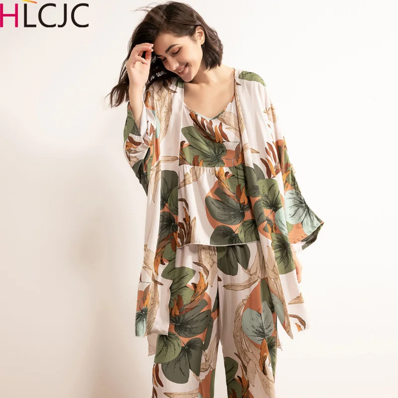 2024New Ladies Pajamas Set Banana Leaves Printing Women Comfort Loose Homewear Large Size Femme Sleepwaear 3 Pieces Set Pijamas