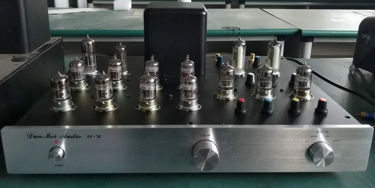 Hetian Maoshi bile pre-stage preamplifier MM moving magnet phono amplifier three-stage tone equalization Tube 12AU7 \12AX7