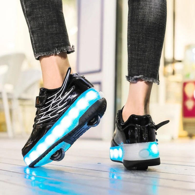 Roller Skate Shoes Children Kids Boys Girls 2 Wheels With Sneakers Sports Fashion Casual Led Lighte Up Wing Boots Roller Skating