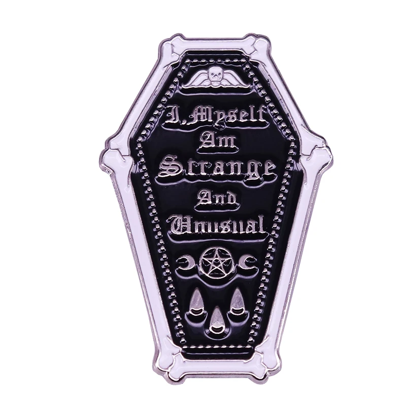 Pasador de esmalte de ataúd extraño e inusuales, broche con cita de Lydia Deetz, insignia de Weirdos, colecciones de películas de terror