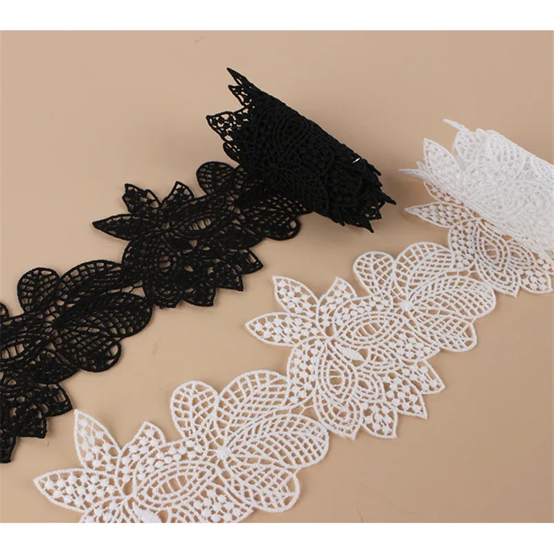 7cm Wide Embroidered Lotus Pattern Lace Fabric Black White Beautifully Floral Lace Trimming DIY Crafts Sewing for Wedding Dress