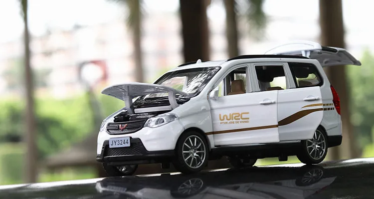 Diecast Spielzeug Modell 1:32 Skala für WULING MPV Sport SUV Auto/Pull Zurück/Sound & Licht/Pädagogisches sammlung/Geschenk für Kind