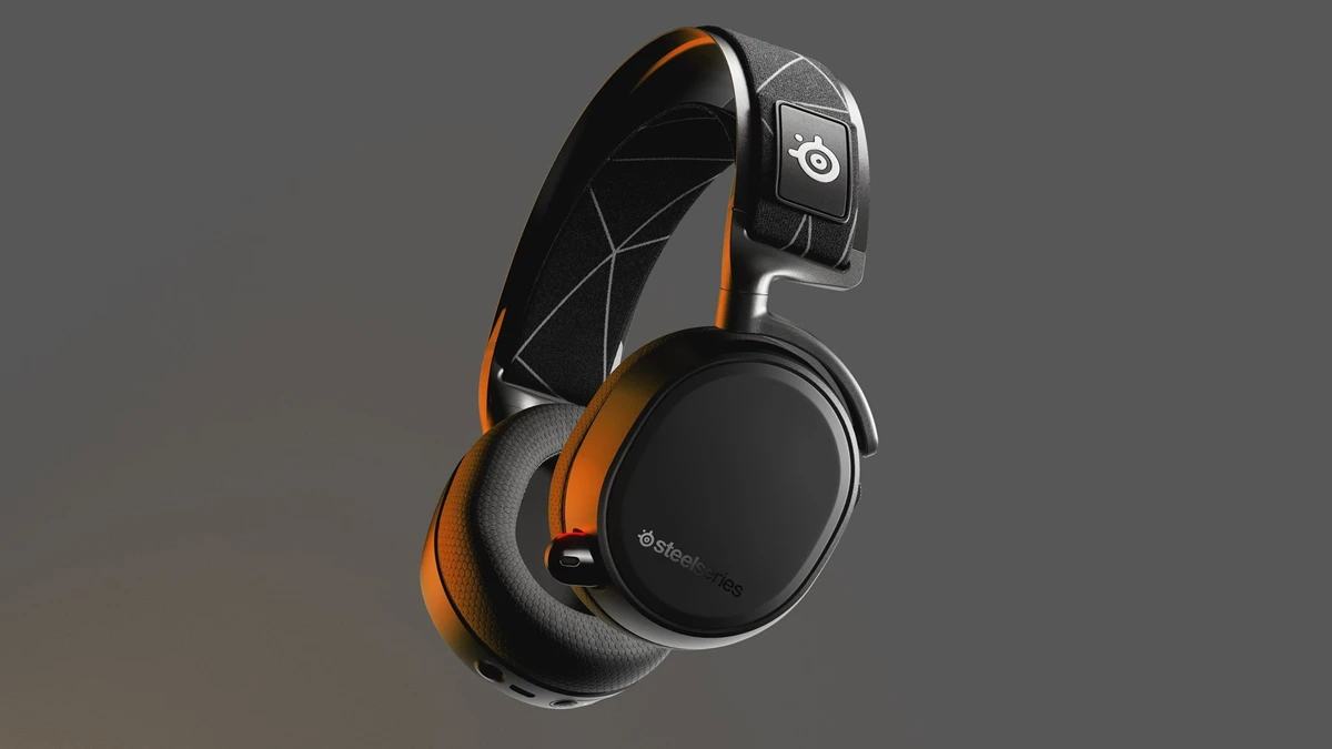 SteelSeries Arctis 9 【本体未使用・美品】 SteelSeries Arctis 9 Wireless Gaming Headset Integrated 2.4