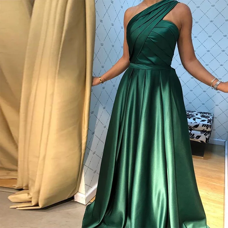 

Plus size Long Prom Dress 2023 One Shoulder Front Split A-line Green Pleats Satin Formal Party Dress Prom Gowns With Pocket