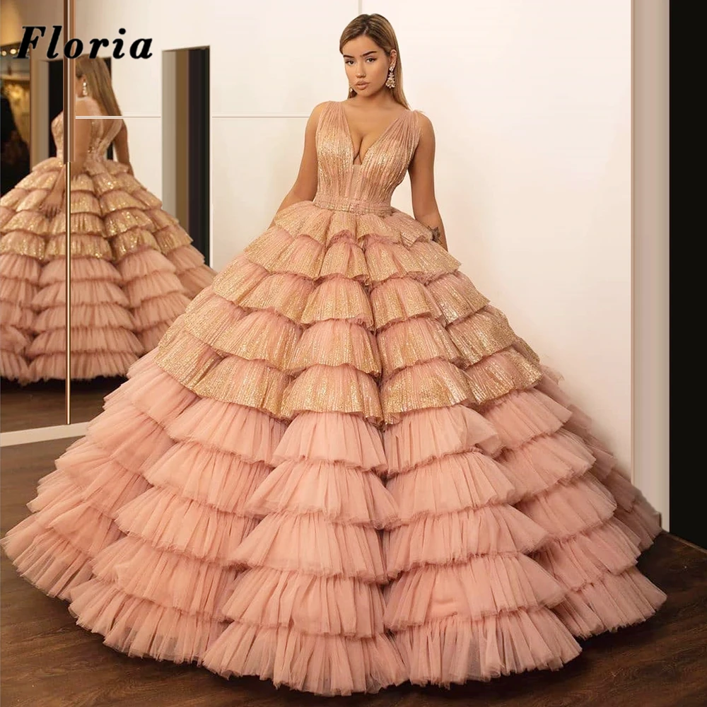 

Kaftans 2021 New Arrival Gold Tiered Evening Dresses Dubai Design Ball Gown Women Party Dresses Elegant Arabic Prom Gowns Robes