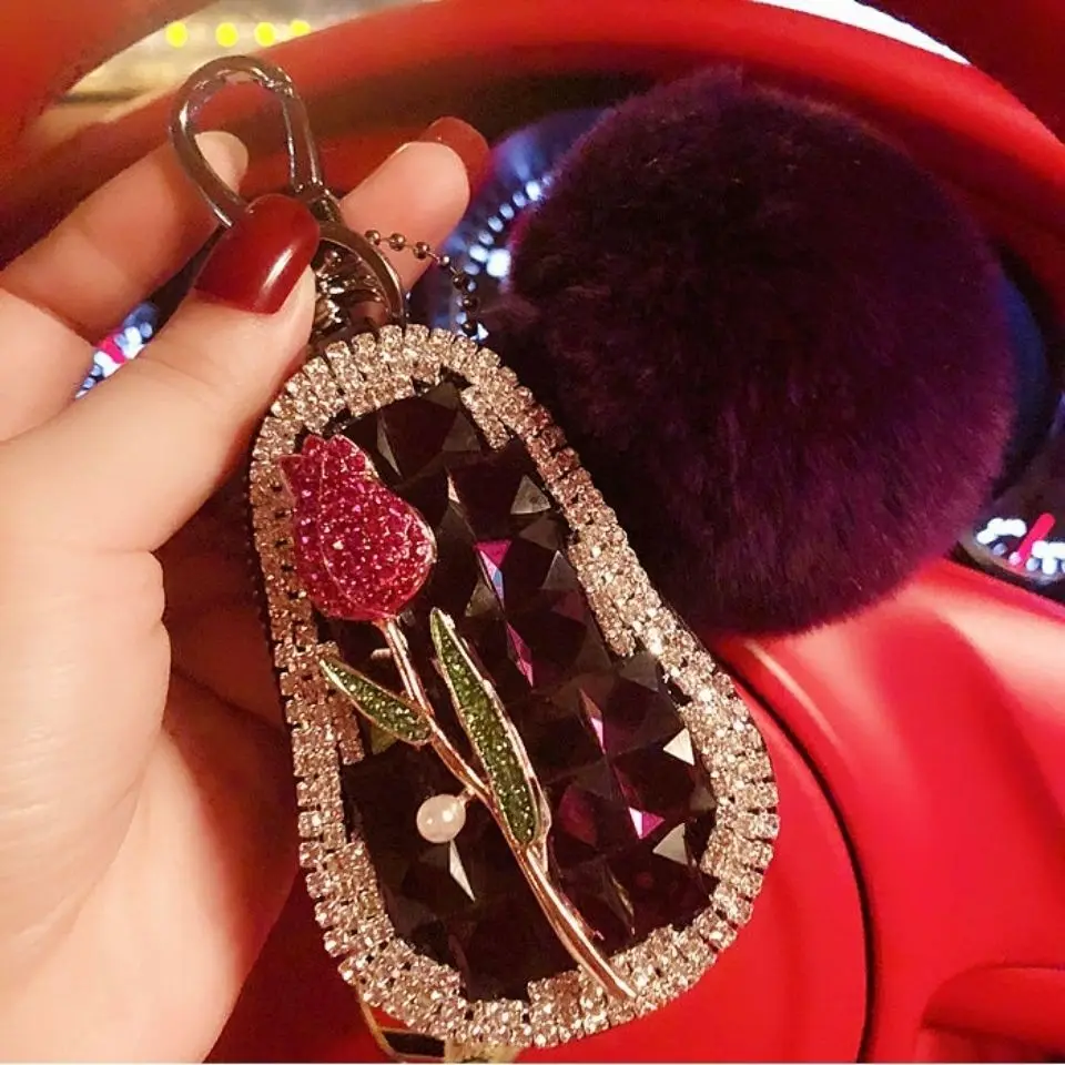 cartera para llaves GM Key Case Cartoon Car Key Protective Case Couple Diamond Key Shell Buckle Plush Ball monedero para auto