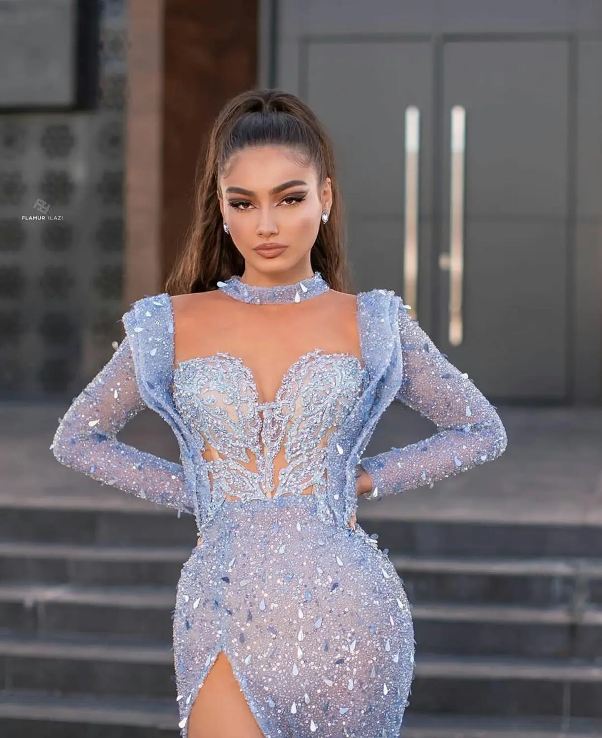 Sky Blue Side Split Prom Dresses Long Sleeves Illusion Sequined Evening Gowns Vestidos Longo Long Sleeve Party Dress Customized