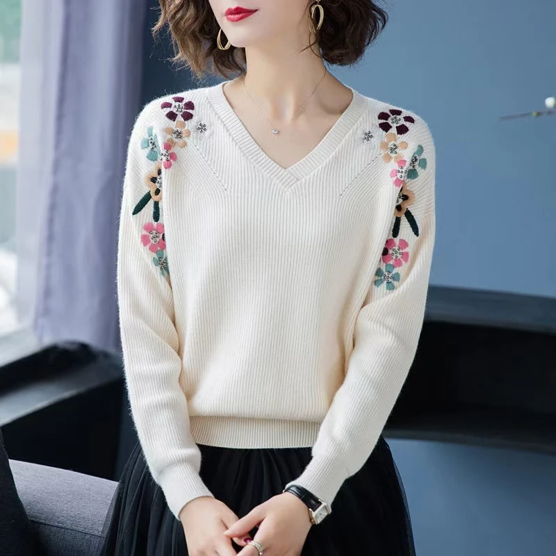 Women Striped Sweaters and Pullovers 2021 Fashion Female New Arrival Knitted Pullover Tops Loose Elegant Cotton Pull Jumper