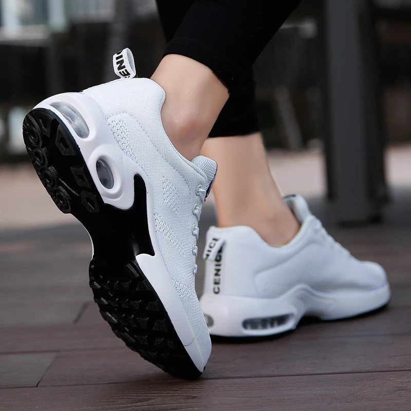 Fashion Women Lightweight Sneakers Ladies Air Cushion Tennis Trainers Female Casual Sports Shoes Breathable Black Platform Shoes