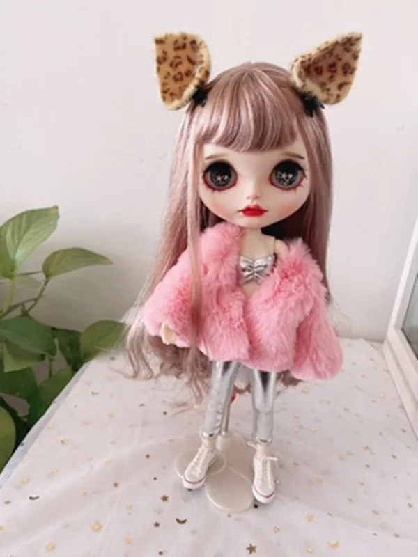 Blythes doll clothes fashionable joker pink fur coat furry coat and jacket  suitable for 1/6 blythes   size doll accessories