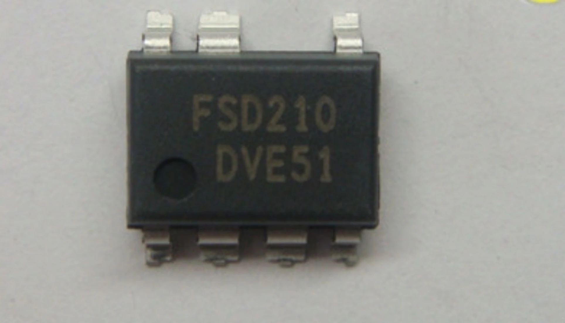 10 piezas FSD210BM FSD210 SOP-7 IC nuevo