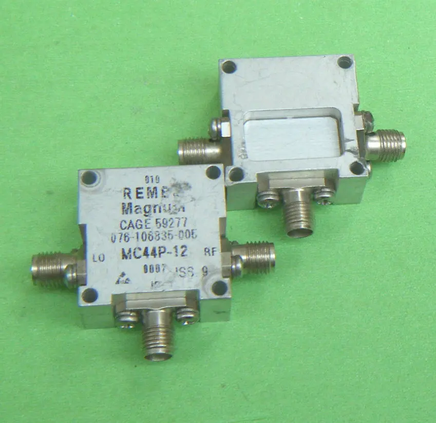 

Magnum MC44P-12 4-12GHz SMA rf coaxial microwave mixer of equilibrium