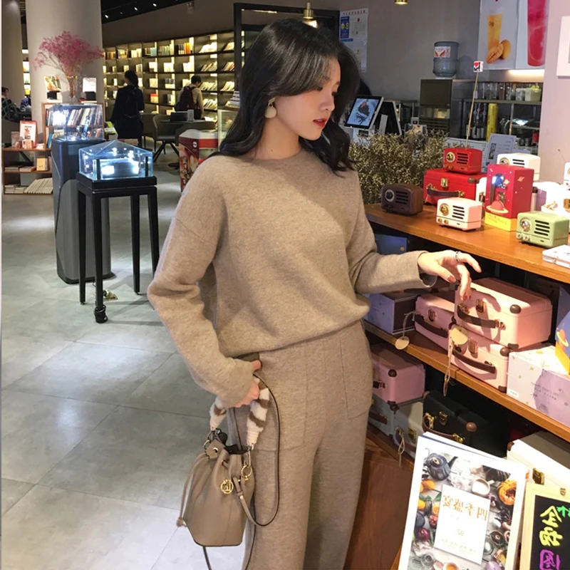 Women\'s suit Knitted 2 pieces Set Tracksuits Women Autumn Thick Warm O-neck Loose Sweater+Ankle-Length Pants Warm Cashmere Suit