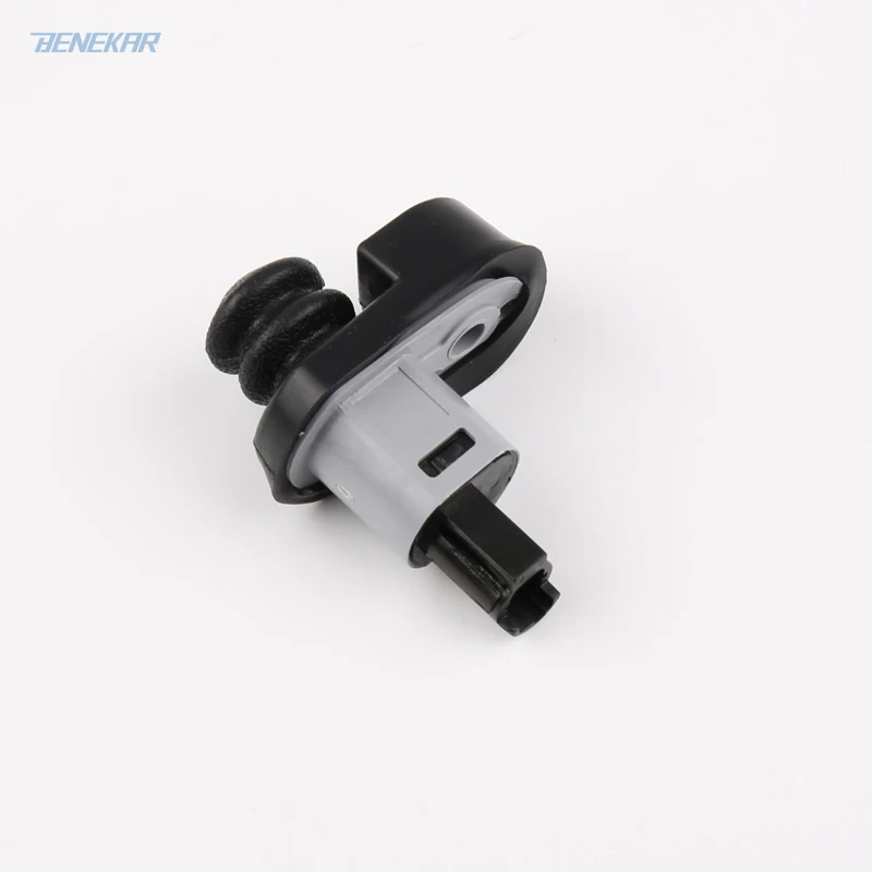 Benekar Door Lamp Switch For Nissan Pickup D22 Paladin Odin Rui Qi with One Pin