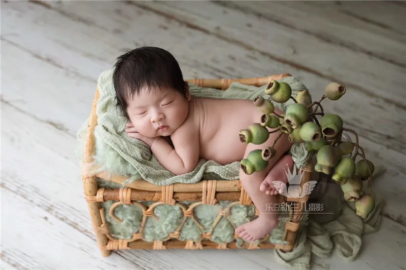 Cesta de mimbre tejida Vintage para bebé, accesorios de fotografía para recién nacido, cesta para posar, sofá, cama, accesorios de tiro, 100 días