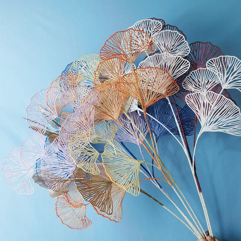 

5pcs Three-pronged Fan Leaf Netting Artificial Gold Ginkgo Eucalyptus Holly Wedding Arch Flower Arrangement Home Decor Crafts