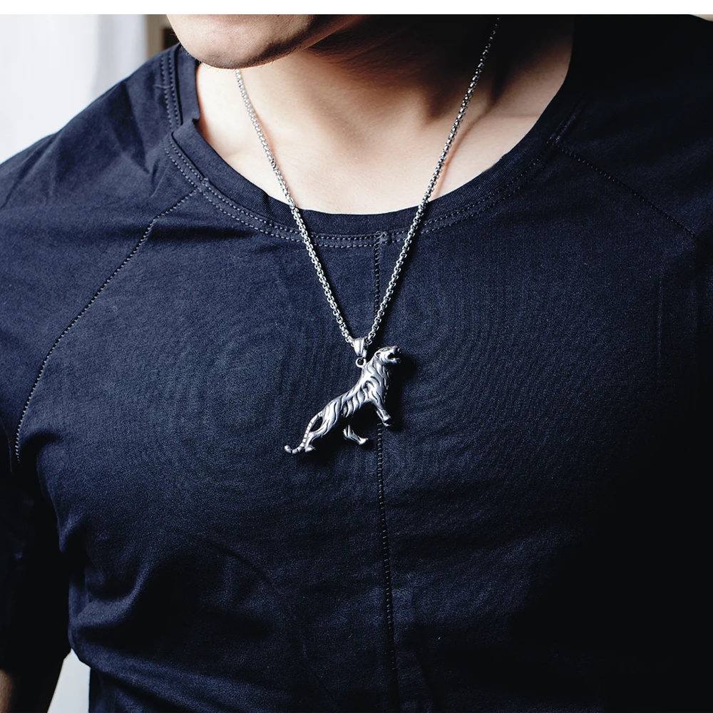 Punk Tiger Pendant Necklace for Men Stainless Steel Jewelry Link Chain Vintage Jewelry