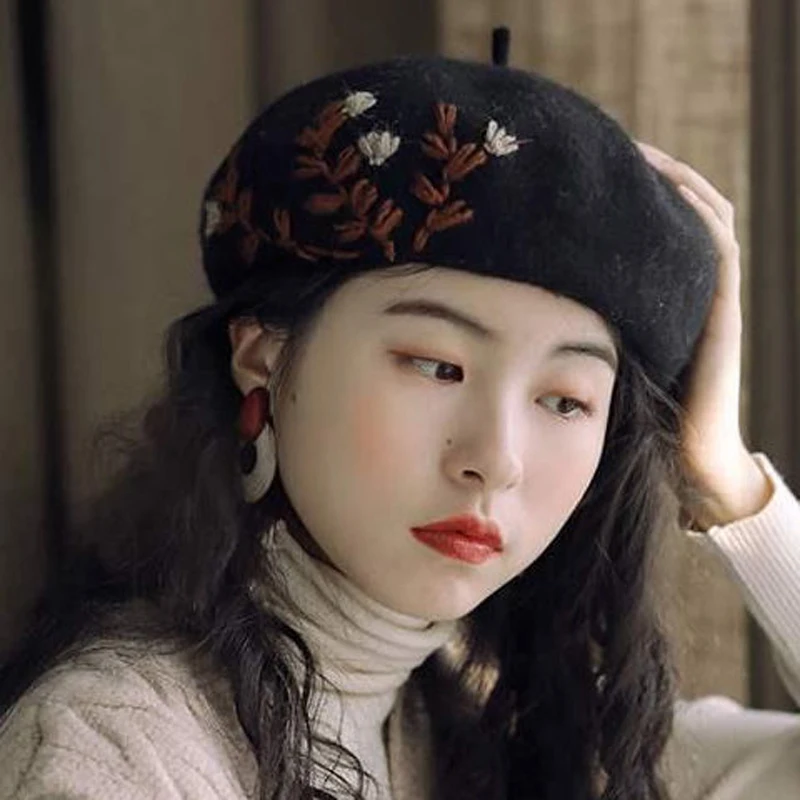 Women Winter Hat Wool Warm Beret Cap Female French Painter  Hat