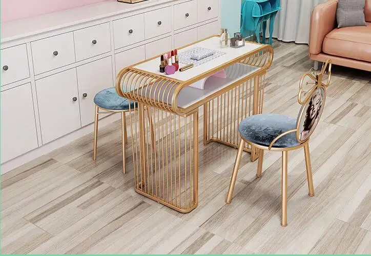 Manicure Tafel En Stoel Netto Rode Manicure Station