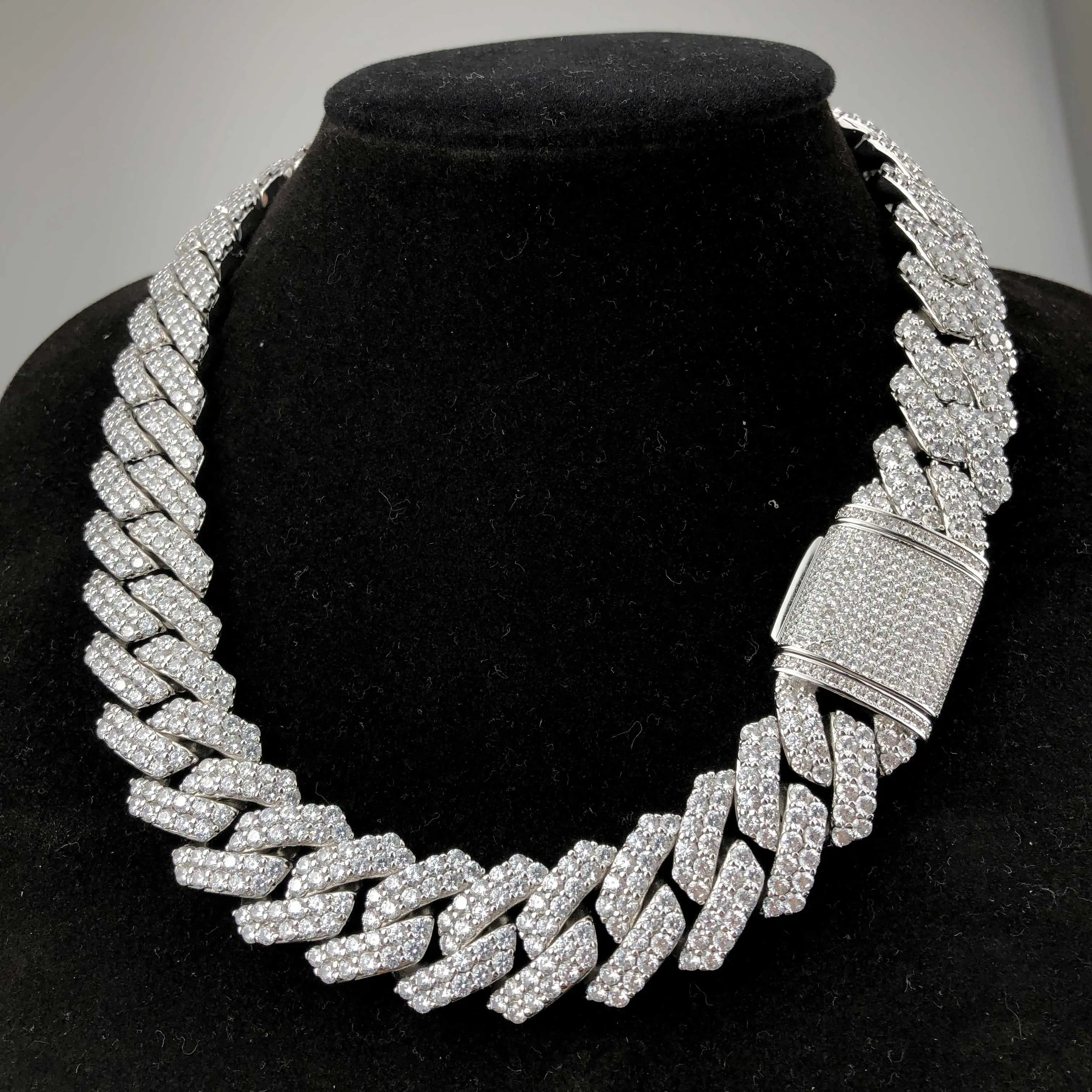 2 rows Hiphop iced out prong cuban link chain