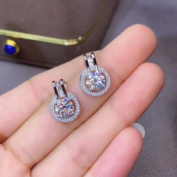 flashing moissanite gem earrings attractive character women silver earring shiny even better than diamond girl decoration gift