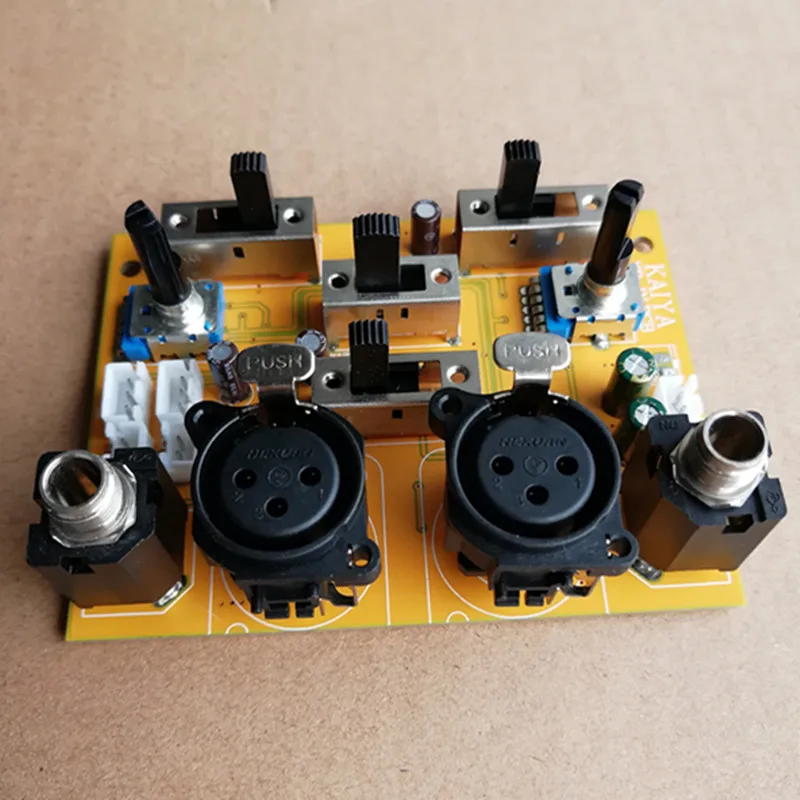 Full-range pure bass dual-channel balanced input stereo gain BTL bridged fever pre-effect input board for audio amplifier