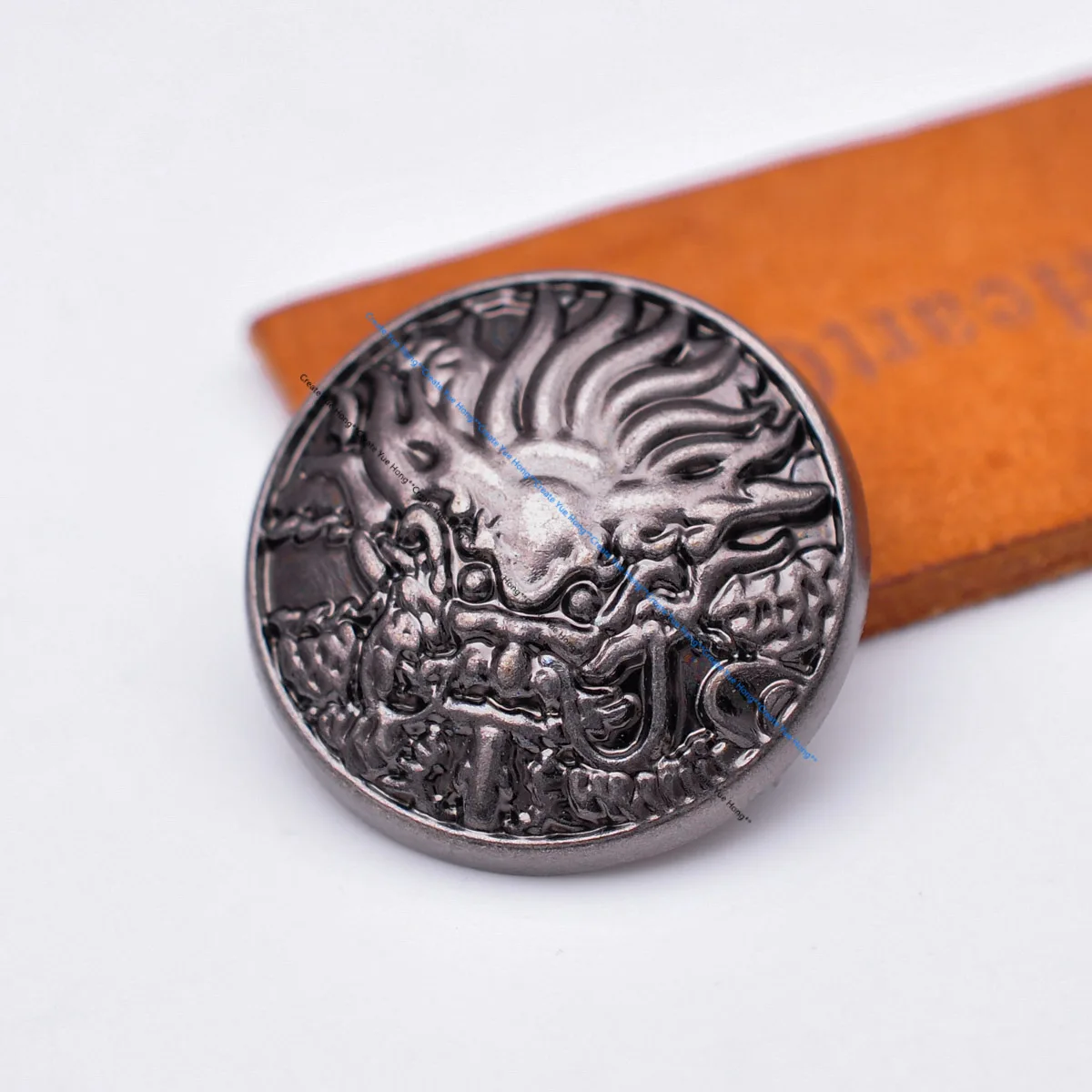 10pcs 30mm Heavy Sturdy Antique Silver Chinese Dragon Head Concho Buttons For DIY Leathercraft Hobbies Wallet Belt Keychain