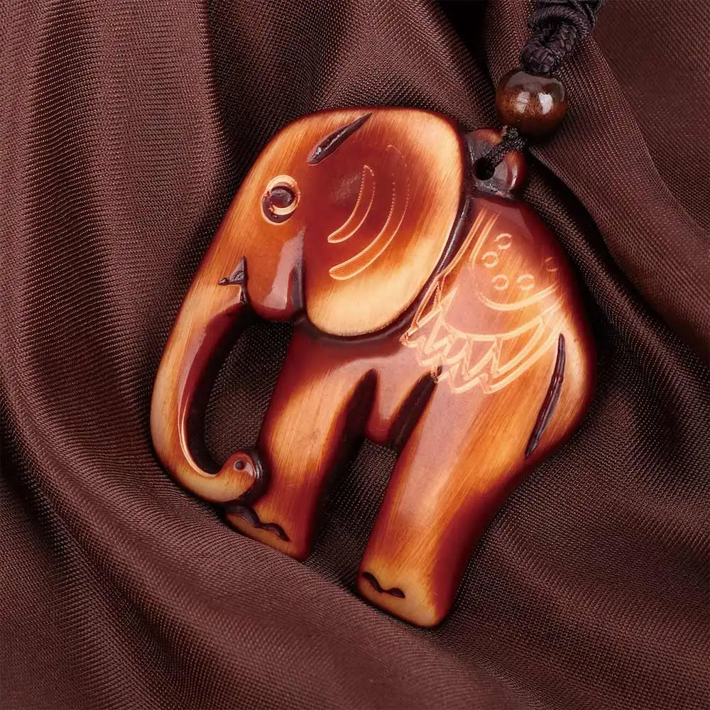 Custom Long Wooden Elephant Sweater Chain Necklace Jewelry Gift Unisex Pendant Necklace Fashion Exquisite Jewelry Accessories