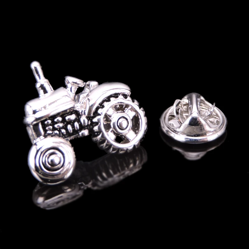 High quality brass tractor Brooch men's and women's Lapel Pin fashion backpack badge gift jewelry