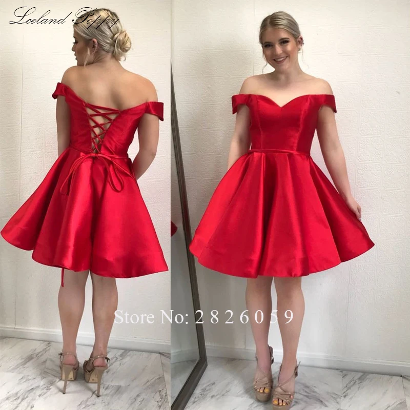 Lceland Gaun Homecoming Satin Off The Shoulder A-line Pendek Poppy untuk Yunior Gaun Pesta Prom Panjang Selutut Renda Tanpa Lengan