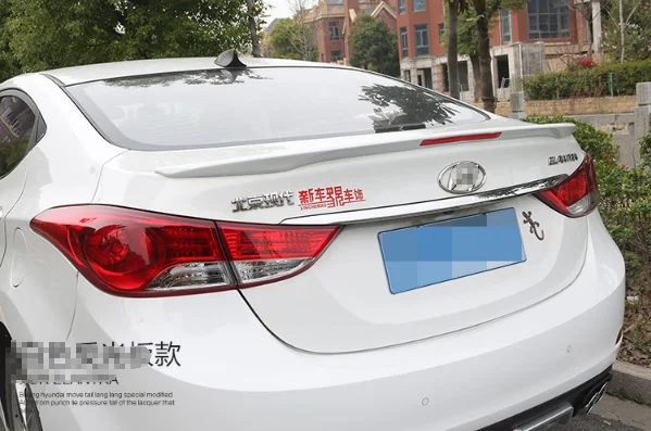 High Quality ABS Material for HYUNDAI ELANTRA 2012 2013 2014 2015 2016 2017 spoiler Car Rear Wing read stop brake lamp LED light