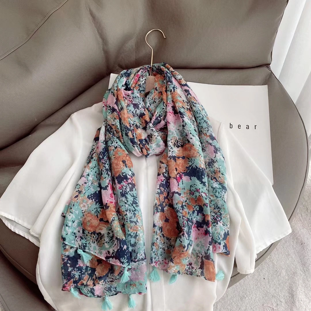 2021 Fashion Ombre Flower Print Tassel Scarf Shawls Long Soft Head Scarves Hijab Wrap