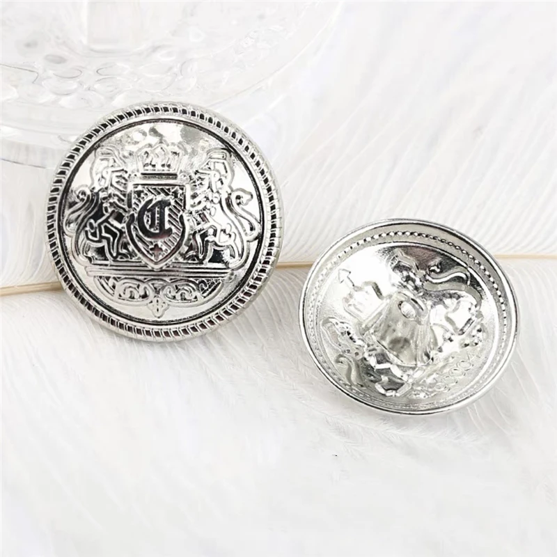 10pcs/lot 15/20/25mm Vintage Metal Clothing Buttons Crown Design British College Style Jacket Buttons Clothes Decorative Buttons