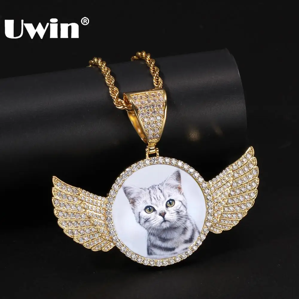 UWIN CZ Custom Made Round Photo Pendant Necklace Gold Wings Soild Back Full Iced Out Cubic Zirconia Hiphop Jewelry for Gifts