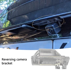 Accessori per la licenza della staffa di installazione della telecamera posteriore del veicolo per Nissan Qashqai Patrol kick Sunny V3 Infiniti Esq Q50L Car