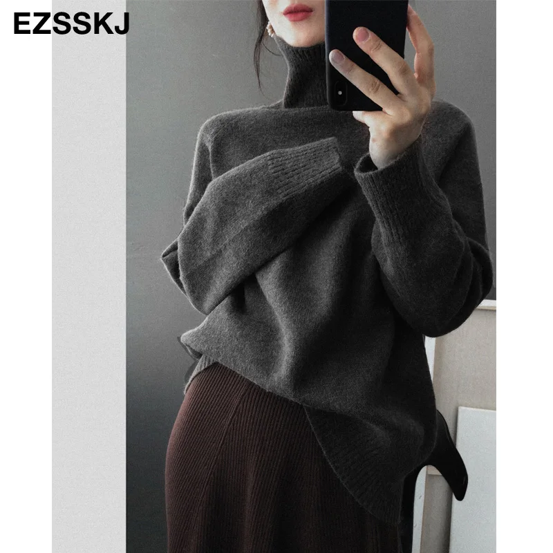 high neck black