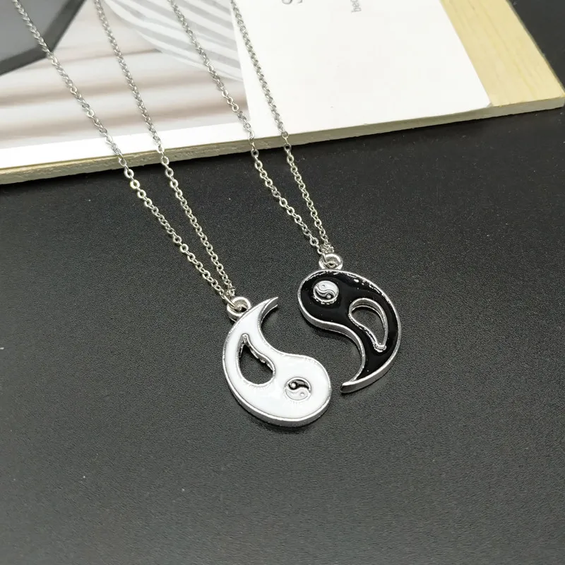 2 PCS Best Friends Necklace Jewelry Yin Yang Tai Chi Pendant Couples Paired Necklaces&Pendants Unisex Lovers Valentine\'s Gift