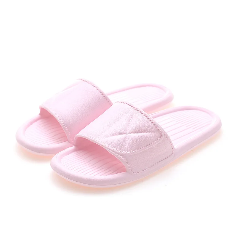 Zapatillas de baño de nuevo estilo para mujer, sandalias de Casa de Interior de verano, Zapatillas de casa ligeras para mujer, zapatos de verano