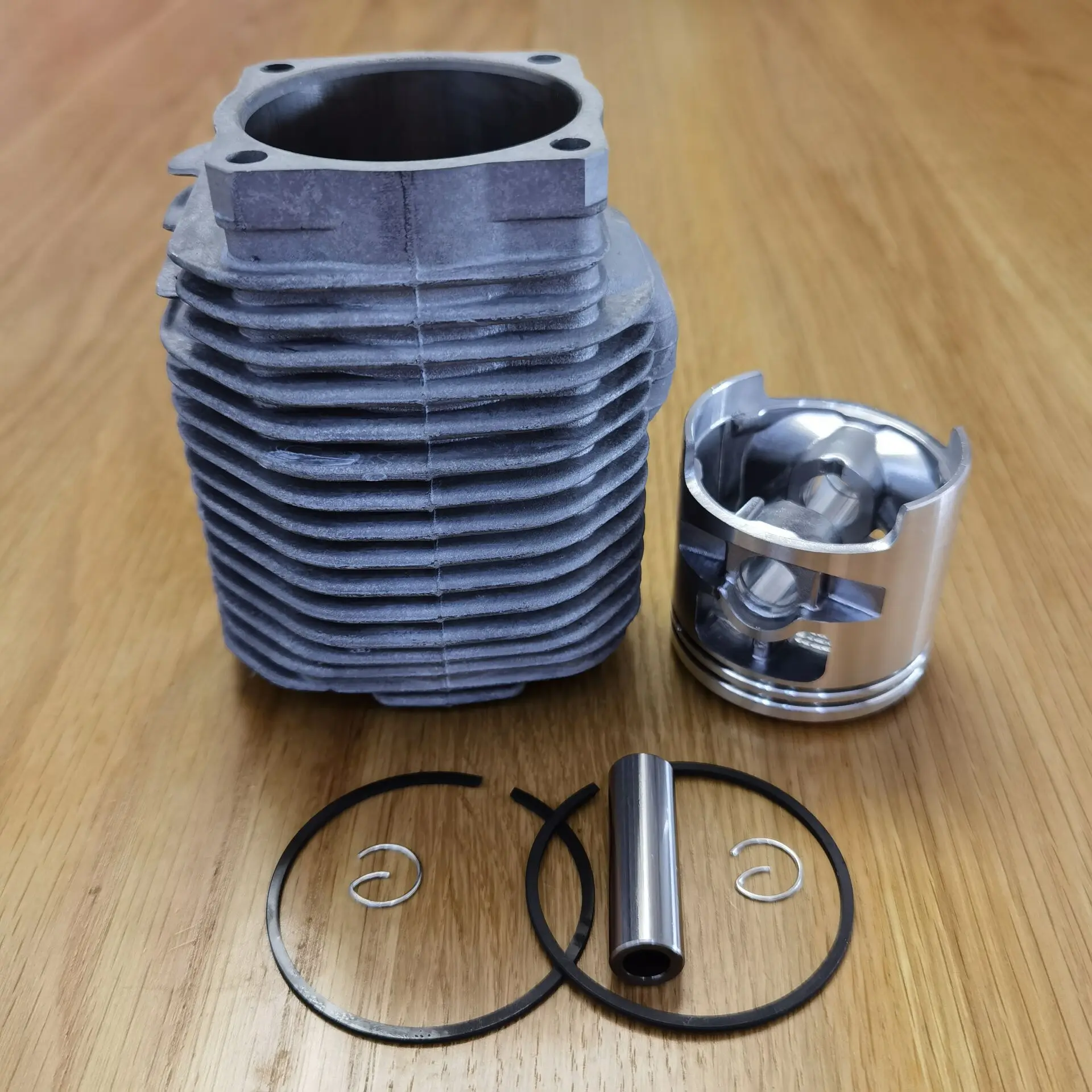 Zylinr mit Kolben für STIHL FC55, FS38, FS45, FS46, FS55, KM55, MM55, SH55, SH85 Zylinr mit Kolben für STIHL FC55, FS38, FS45, FS46, FS55, KM55, MM55, SH55, SH85