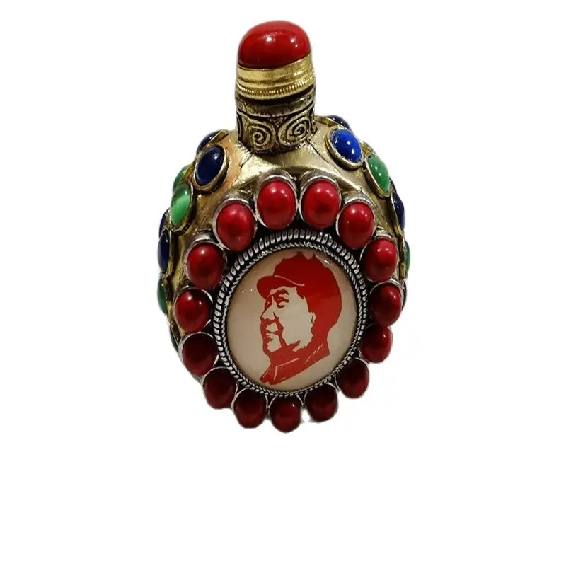 China Old Beijing Used Old Snuff Bottle Copper Inlaid Turquoise Chairman Mao's Painting Snuff Bottle