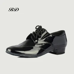 Zapatillas de deporte, zapatos de baile latino para hombre, suelas blandas de piel de vaca, cuero vacuno suave, danza moderna, Jazz, charol con cordones, transpirable, BD 321