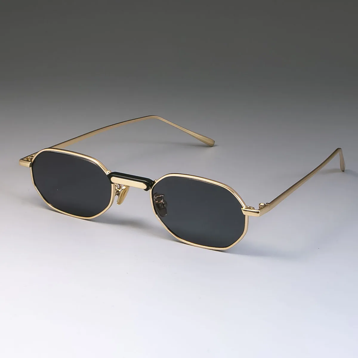 49011 Small Frame Steam Punk Sunglasses Metal Men Women Retro Fashion Shades UV400 Vintage Glasses