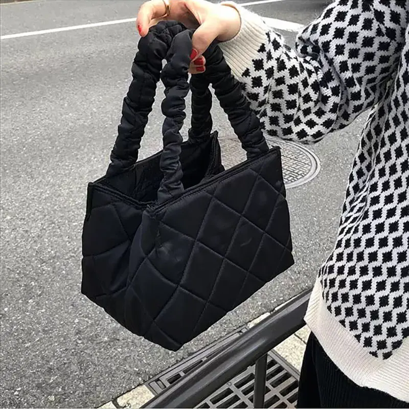 

Vintage Nylon Large Capacity Tote Women Shoulder Bags Down Cotton Handbags Casual Space Pad Cotton Crossbody Bag Big Purses 2022